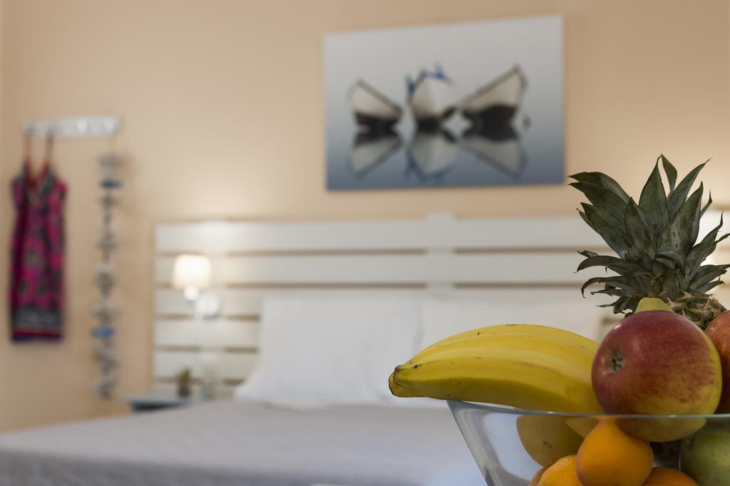 Letta'S Apartments Фінікас Екстер'єр фото