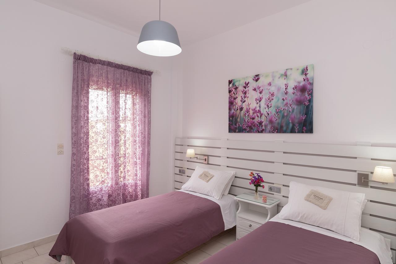 Letta'S Apartments Фінікас Екстер'єр фото